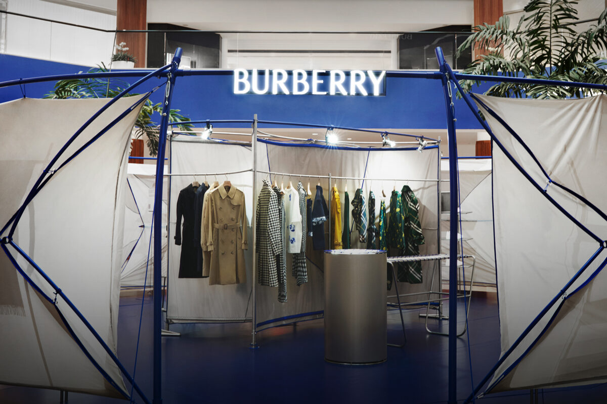 Burberry’s Knight Blue Pop-Up Arrives in Costa Mesa