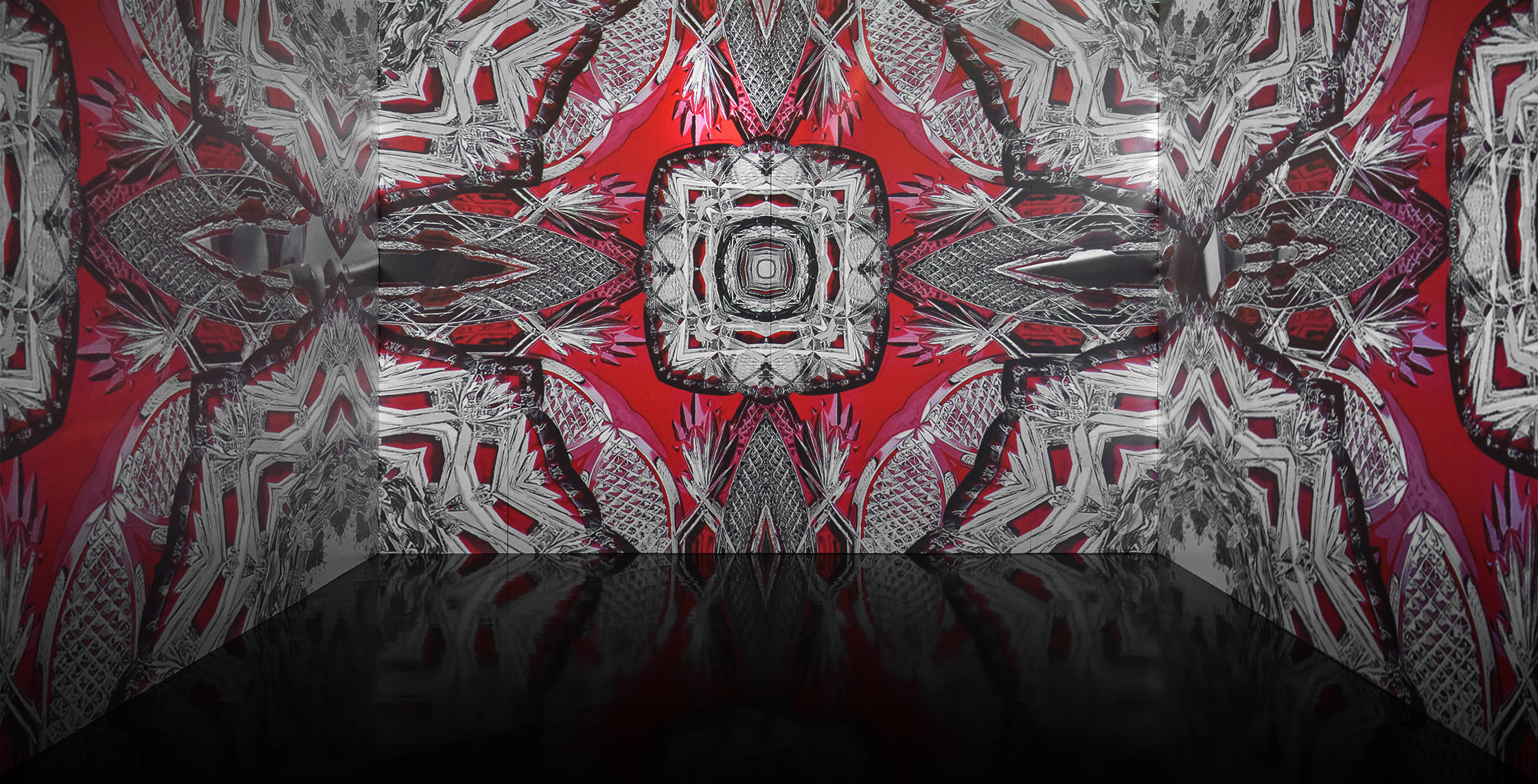 Baccarat's Immersive Costa Mesa Pop-Up Debuts New Antiques | C