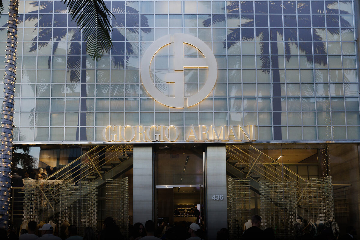 A Tribute to Giorgio Armani on the Eve of the Academy Awards A Tribute to Giorgio Armani on the Eve of the Academy Awards