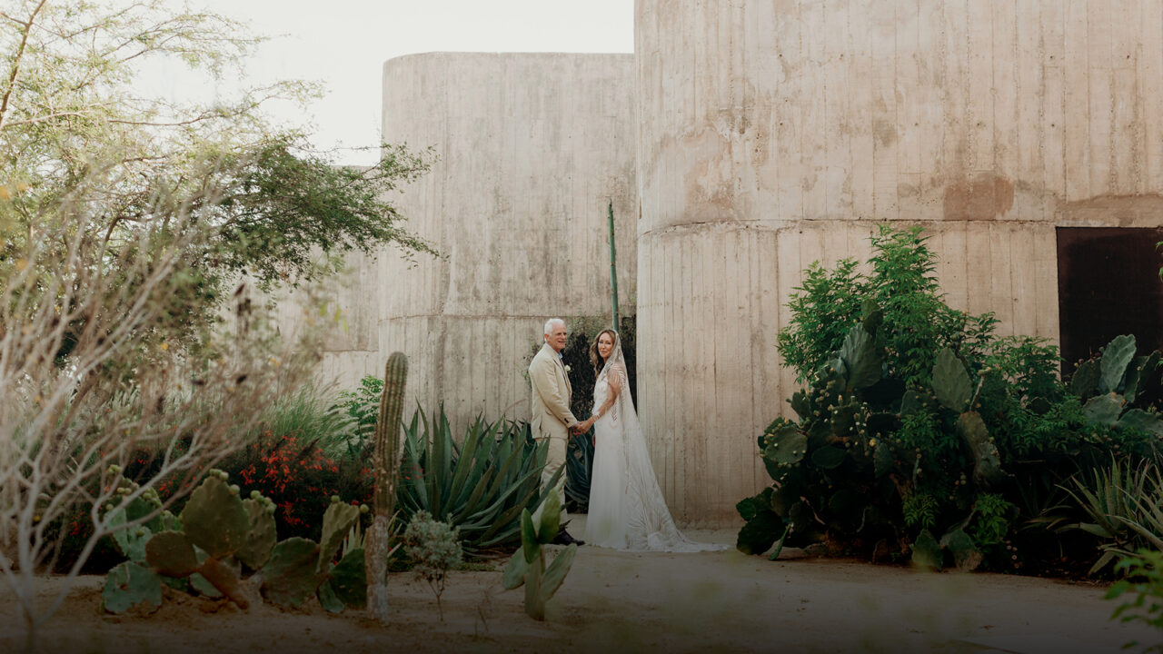 Vows Exchanged Beneath Baja’s Waxing Crescent Moon